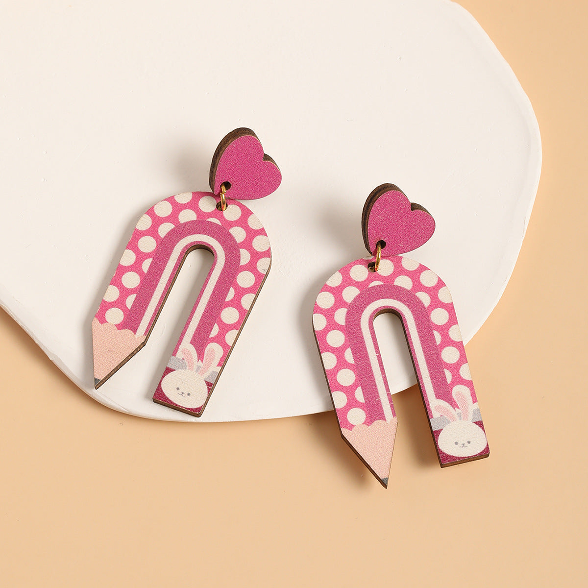 Pendientes al por mayor lápiz U